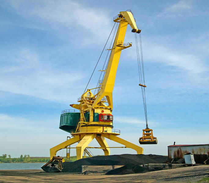 ভারী লোড Quayside পোর্টাল মোবাইল Luffing পোর্ট Crane.jpg Heavy Load Quayside Portal Mobile Luffing Port Crane.jpg